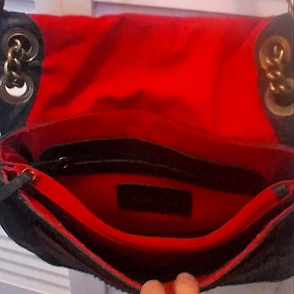 🔥 Reduced!Isabella Fiore Embroidered Leather Chain Strap Bag - Picture 5 of 8